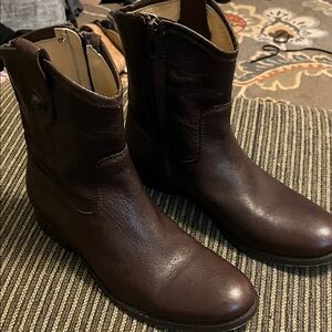 Frye Melissa brown boots
